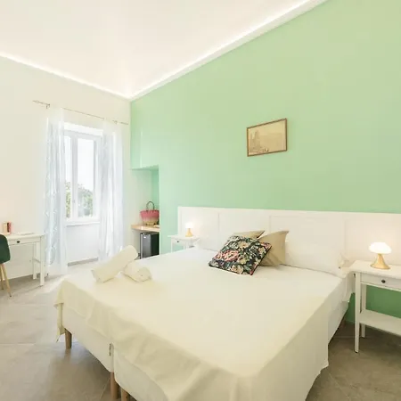 Caterina 4* Прочида