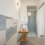 Caterina 4*