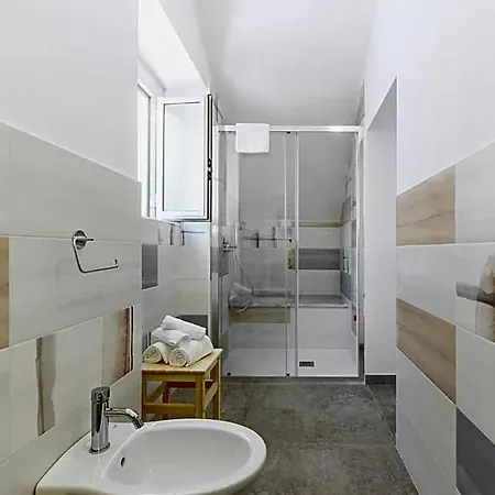 Caterina Bed and breakfast 4*